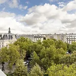 Place Leon Blum - Voltaire - 1 Bedroom